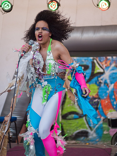 Quilla Constance